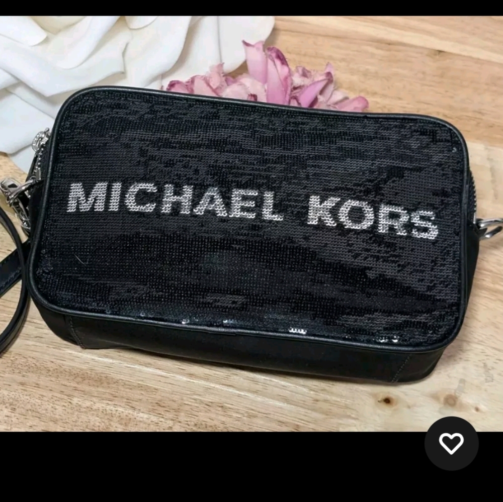 NWT Michael Kors SM small Kenly sequin crossbody camera bag messenger black MK